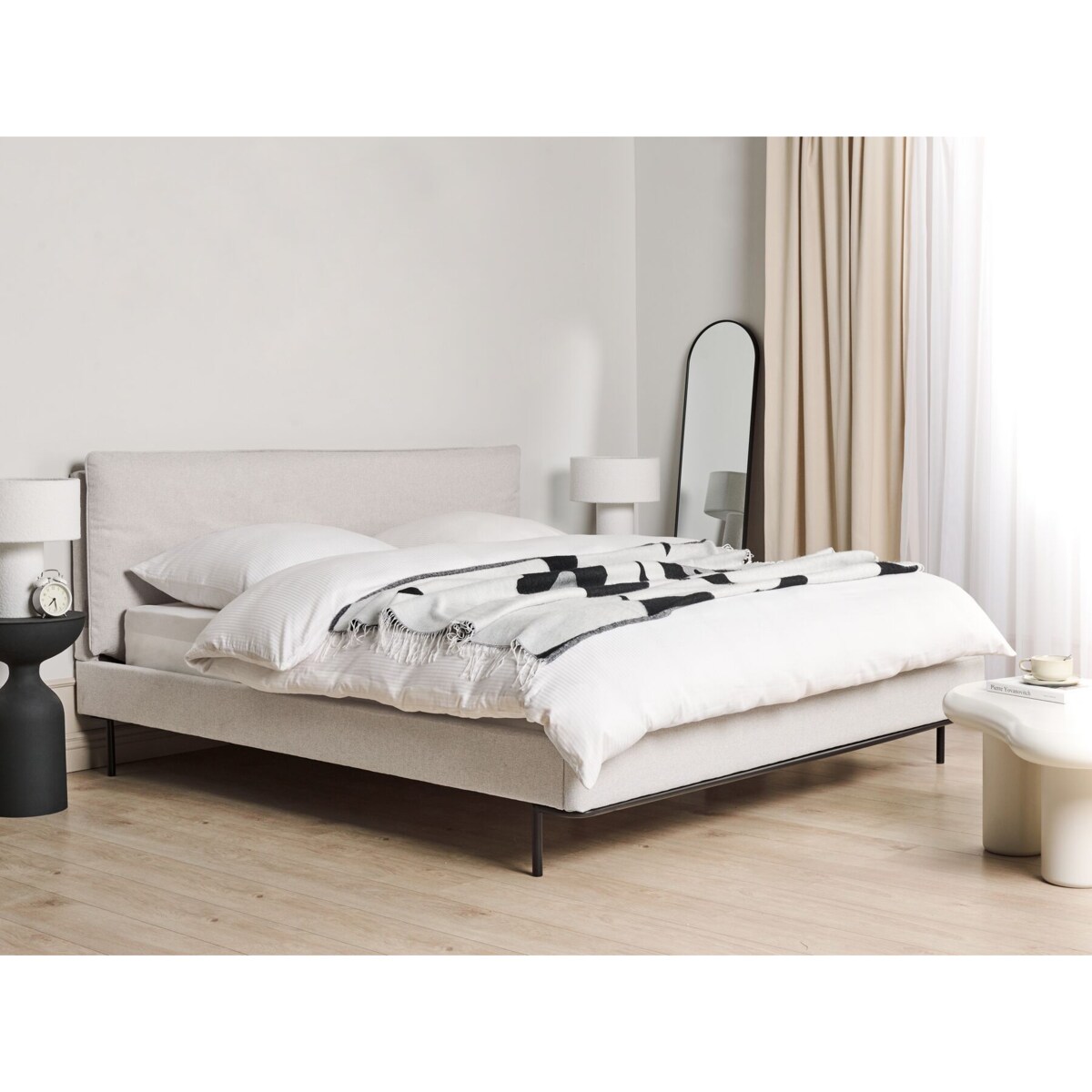 Łóżko tapicerowane 180 x 200 cm szare CORIO