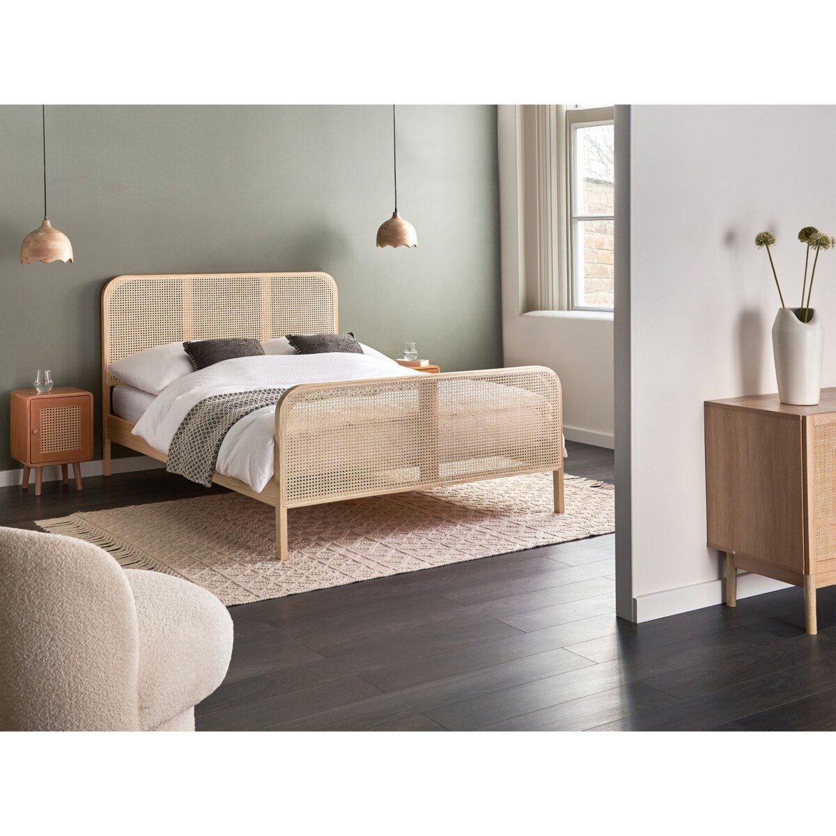 Łóżko Drewno sosnowe GONFARON 140 x 200 cm Jasnobrązowy