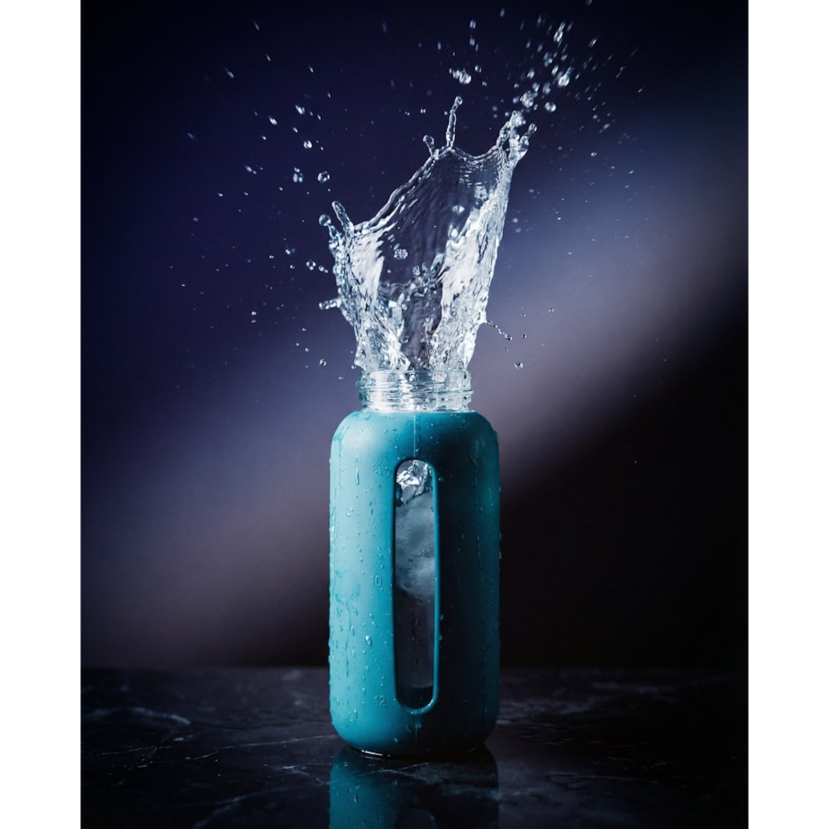 MUUKI DAILY BOTTLE szklana butelka na wodę 720 ml, Tahiti Blue