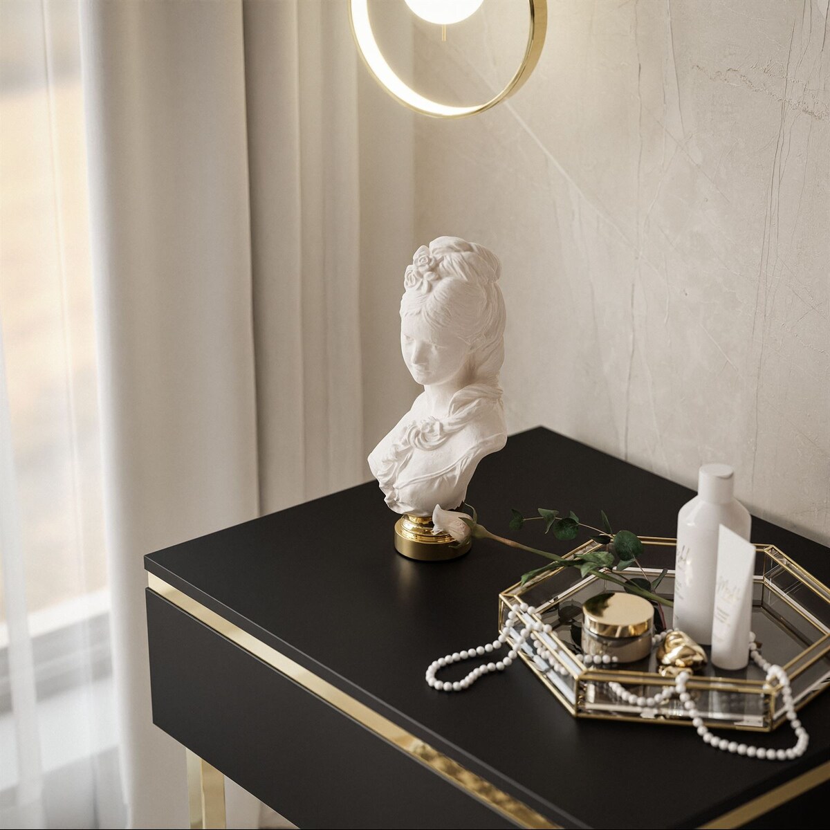 Stolik nocny AURORA na złotym stelażu czarny mat