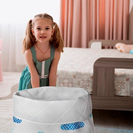 Kosz na zabawki dla dzieci duży Basket 60 x 80 cm - Białe Chmurki