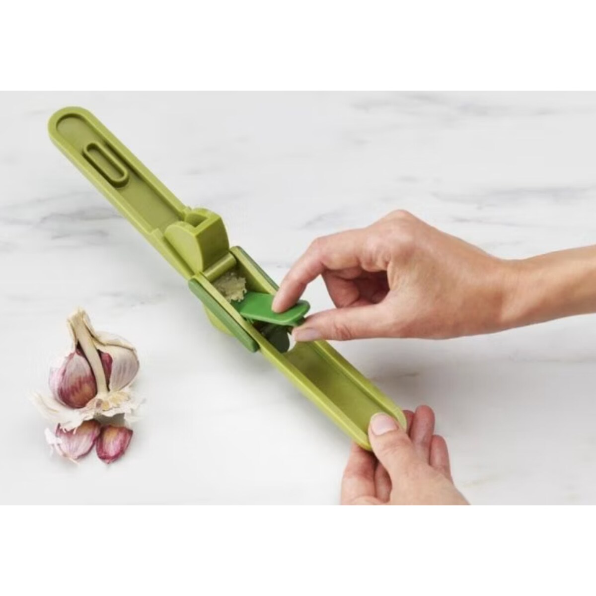Wyciskacz do czosnku Clean Force, 16 x 4.2 x 6 cm, Joseph Joseph
