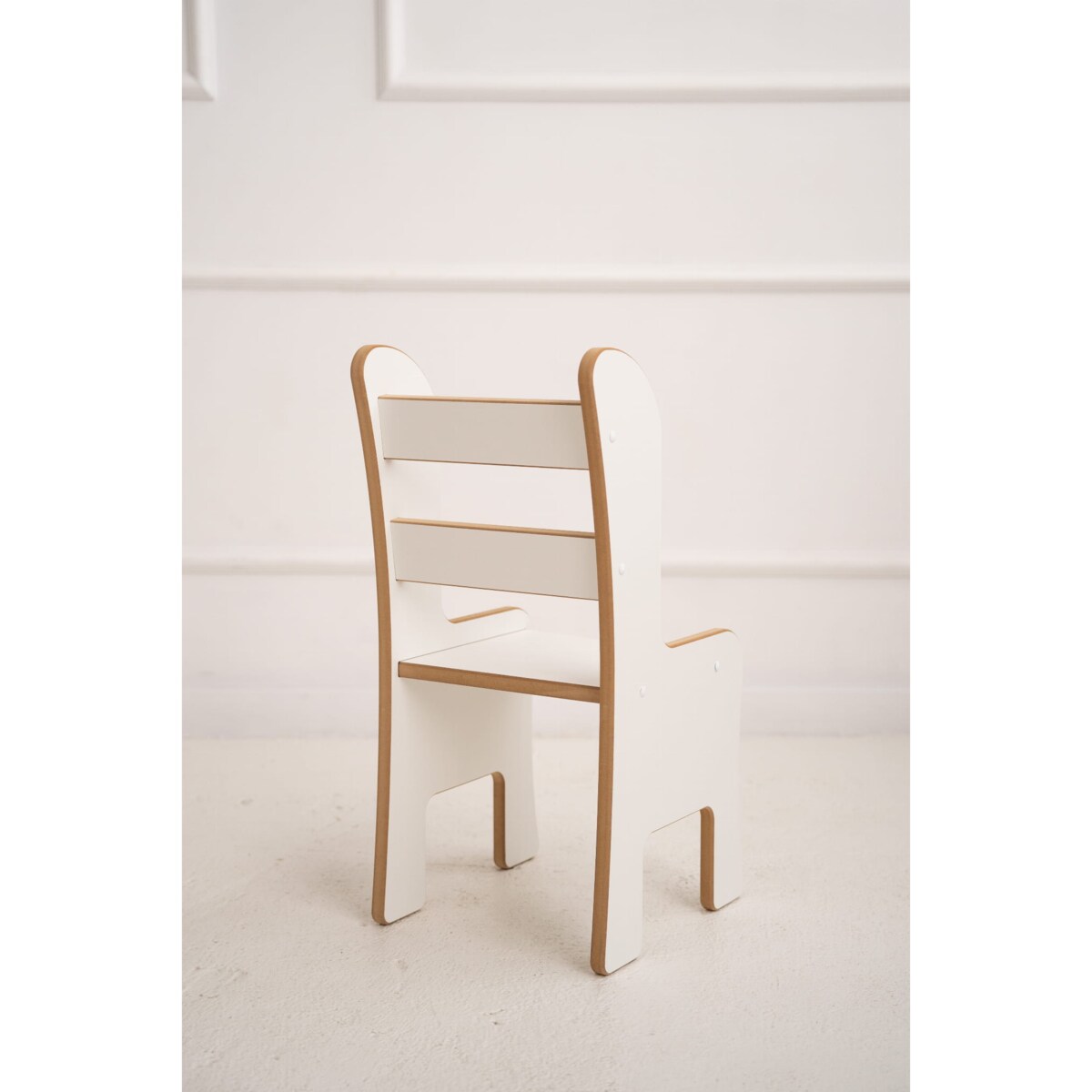 Krzesełko dla dziecka