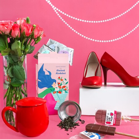 Herbata na Dzień Kobiet - zestaw prezentowy z herbatami wysokiej jakości 10 * 5g. Wyjątkowy prezent upominek dla niej mamy siostry koleżanki przyjaciółki dziewczyny kobiety