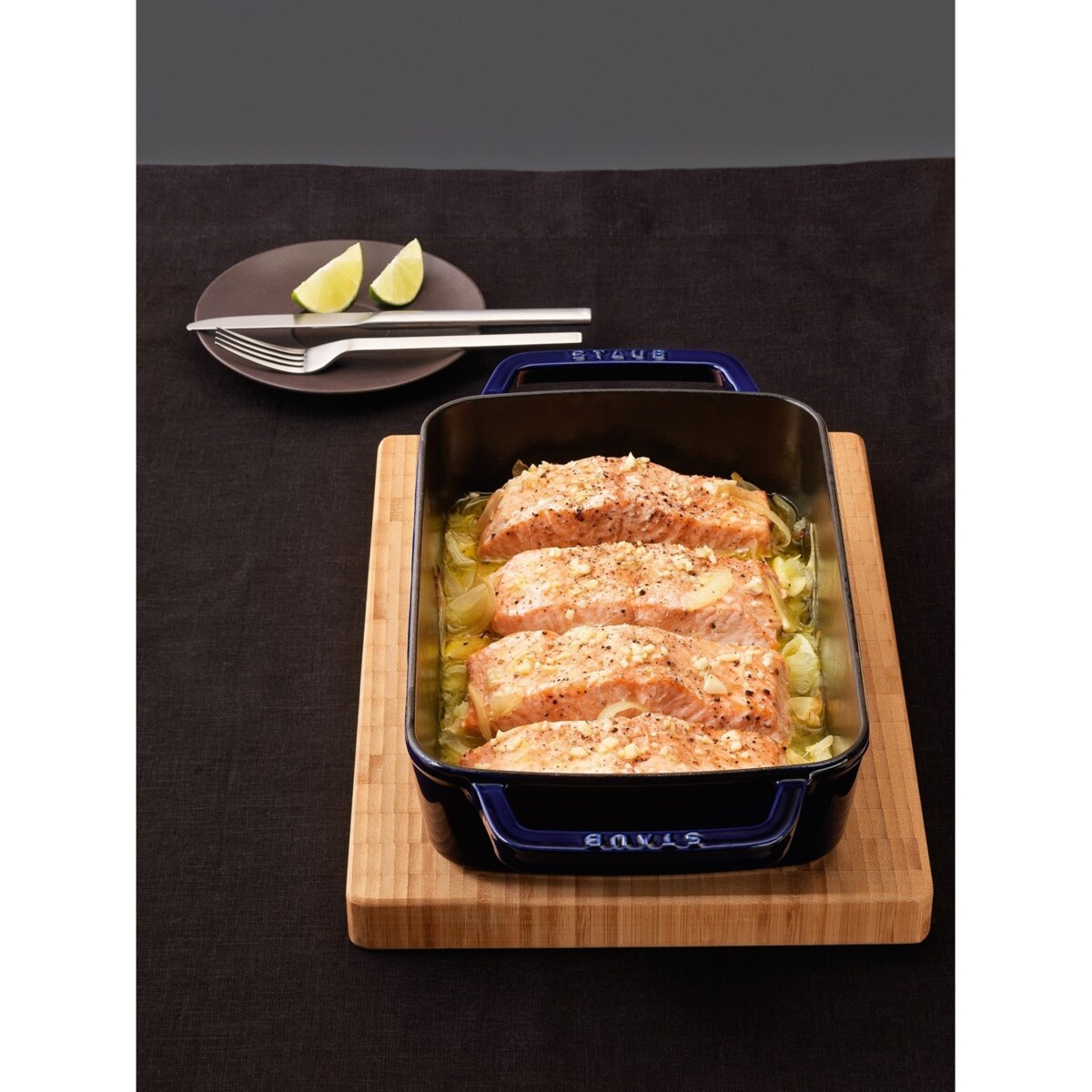 Prostokątny półmisek ceramiczny Staub - 4.5 ltr, Niebieski