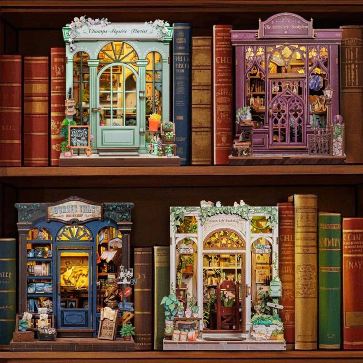 Miniaturowy domek mini Book Nook - Drzwi do świata podróży - CuteBee