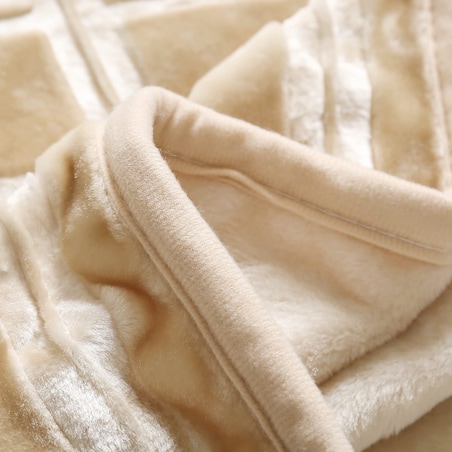 Gruby Ciepły miękki Koc na Łóżko Beżowy Tłoczony Narzuta Pled 160 x 200 Duży