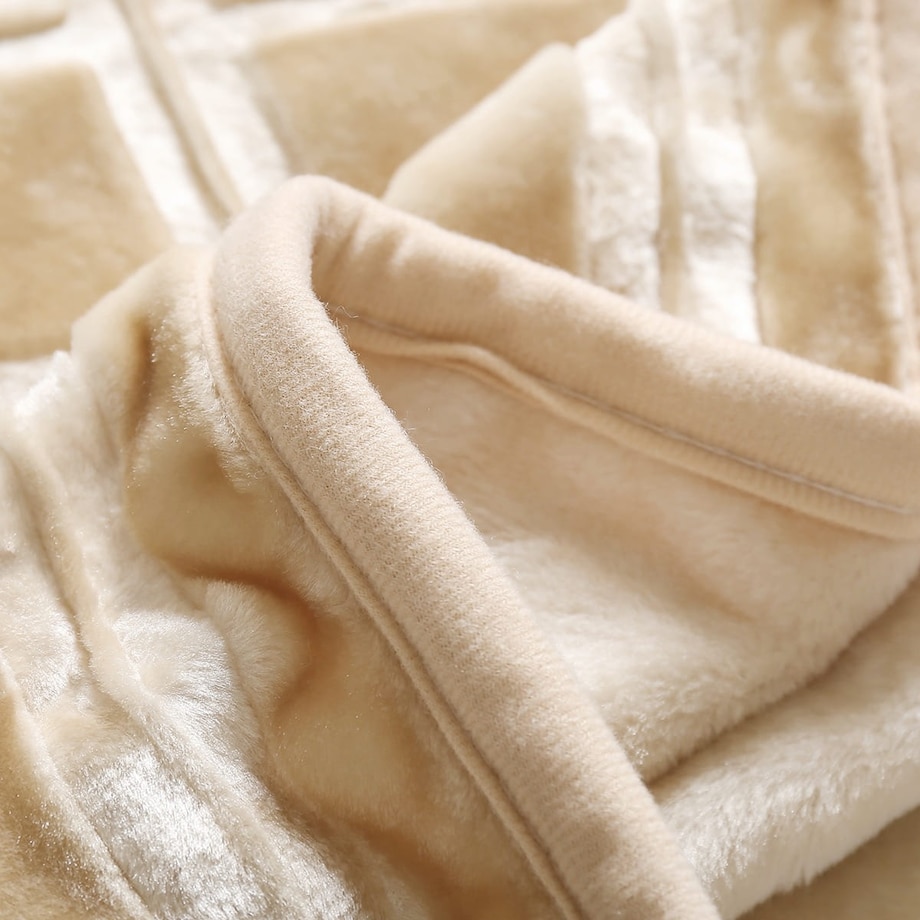 Gruby Ciepły miękki Koc na Łóżko Beżowy Tłoczony Narzuta Pled 160 x 200 Duży
