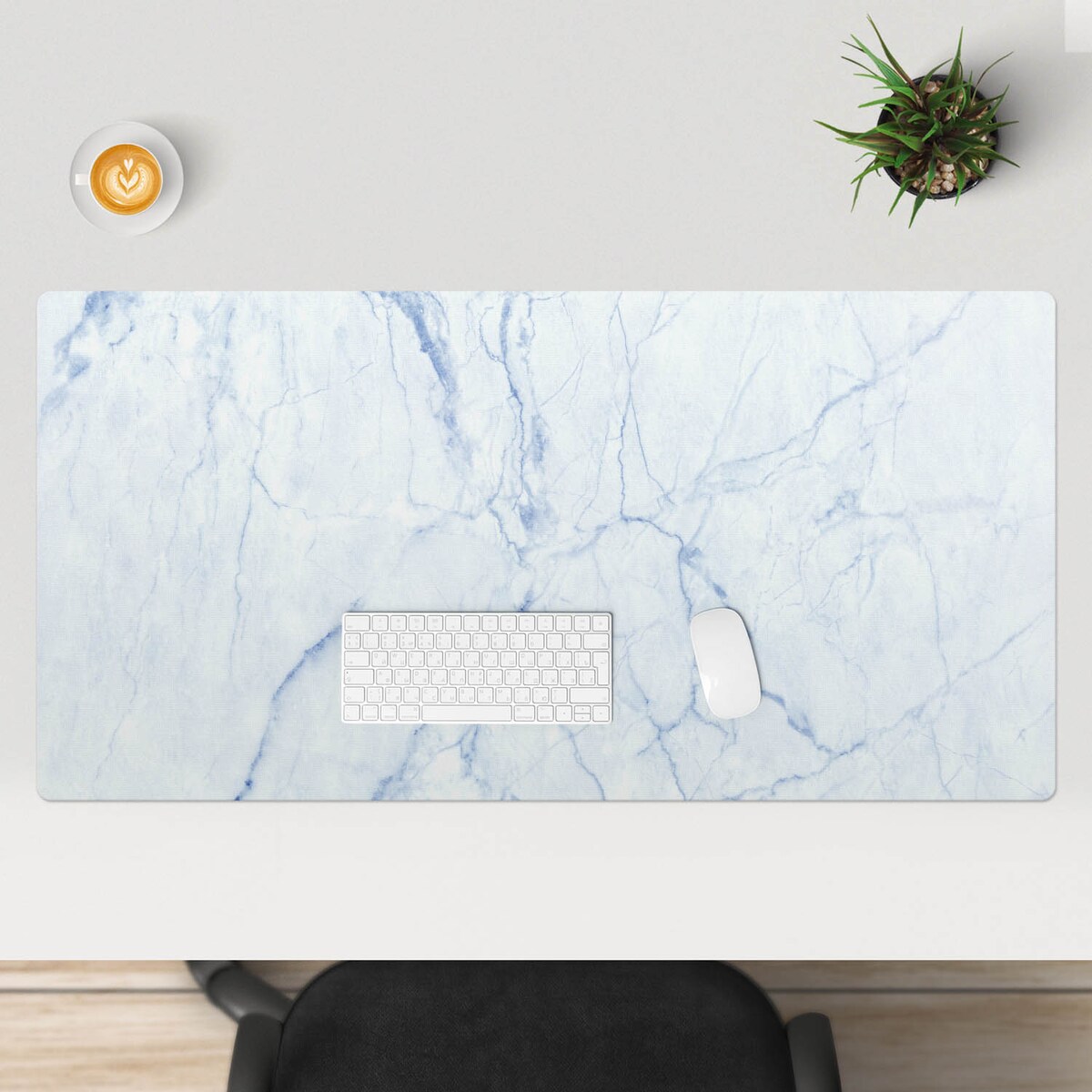 Biała mata na biurko Marmurowe żyłki, 120x60 cm