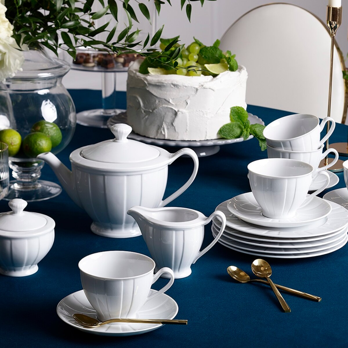 Dzbanek 250 ml Oktawa biała 0001