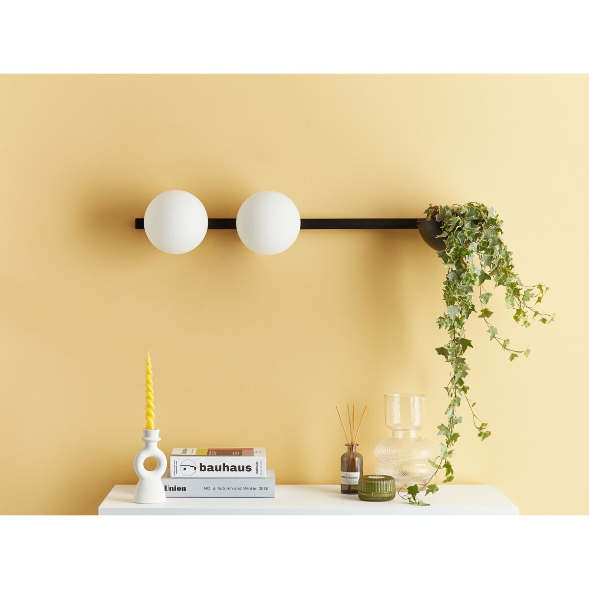 Lampa ścienna 2-punktowa metalowa z kwietnikiem czarna ISABELLA