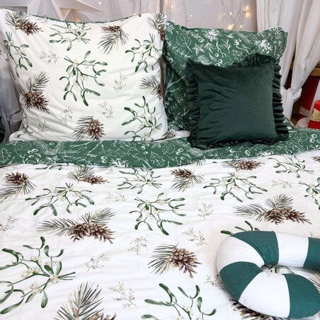 Pościel bawełniana świąteczna 200x220 DWUSTRONNA BIAŁO - ZIELONA ZIMOWY LAS