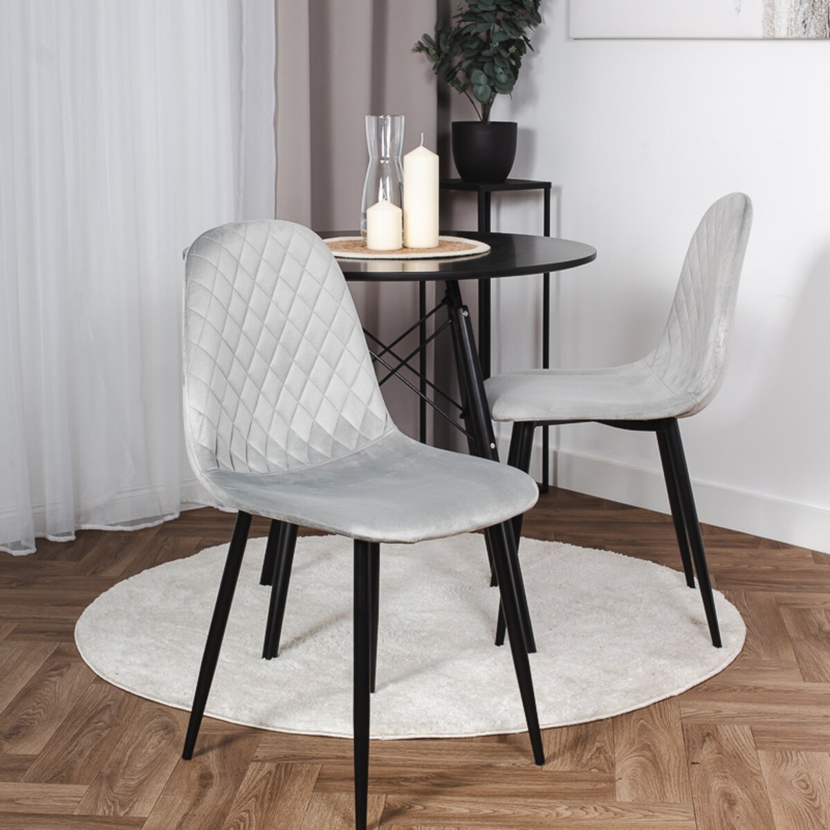 Krzesło tapicerowane nowoczesne pikowane do salonu jadalni jasnoszare