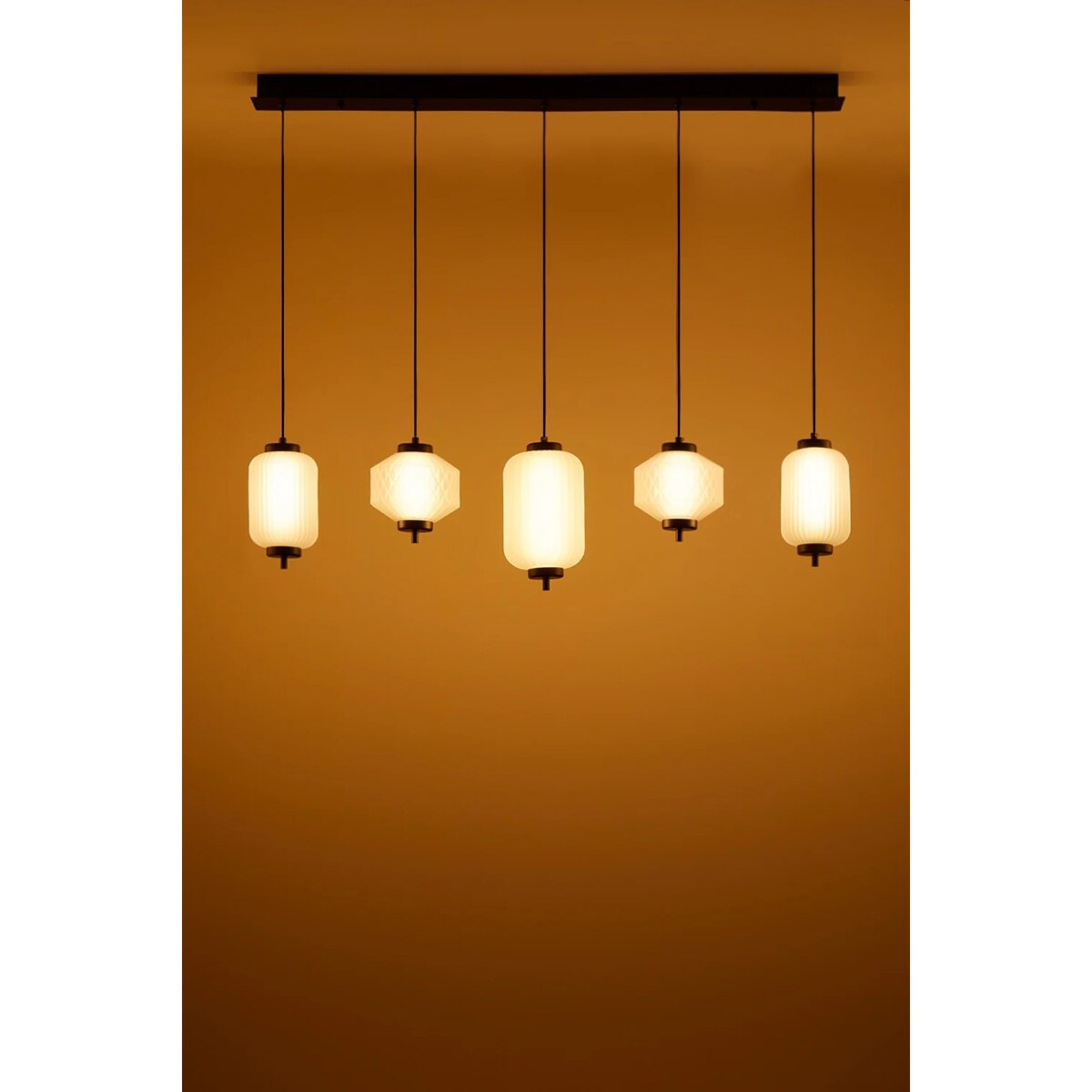 Lampa wisząca LED z metalu i szkła z 5 punktami świetlnymi Necsar