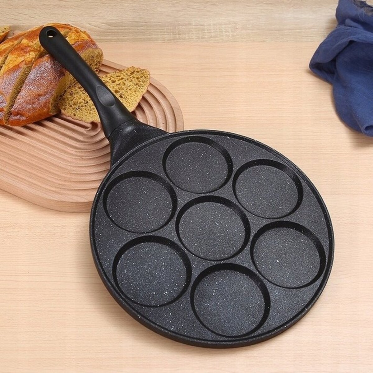 Patelnia do smażenia jajek pancake placuszków placków nieprzywierająca 26 cm 7 otworów ZILNER ZL-2415