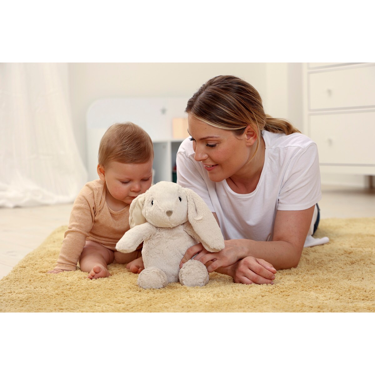 Szumiący królik z czujnikiem ruchu i pozytywką - Cloud b® LoveLight Buddies Billy Bunny™