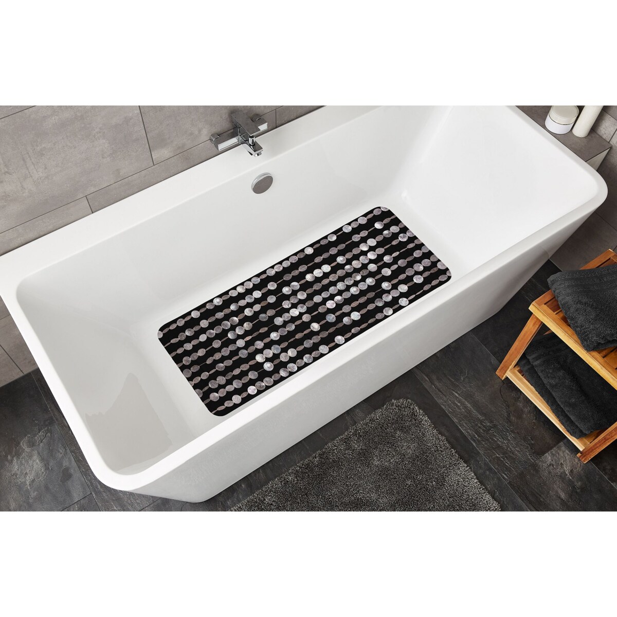 Kleine Wolke Perla Mata antypoślizgowa do wanny 36x92 cm PVC czarny