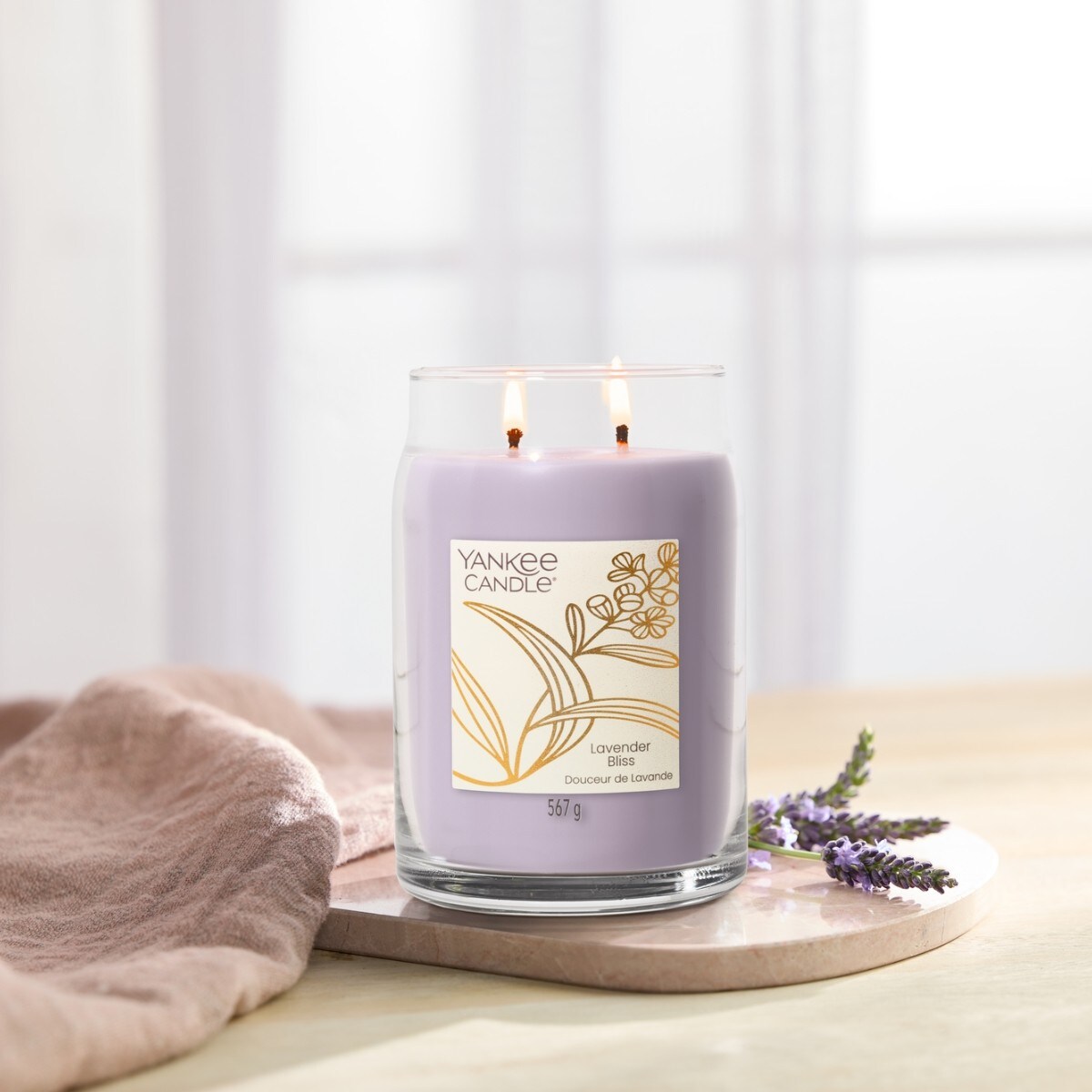 Yankee Candle świeca duża LAVENDER BLISS