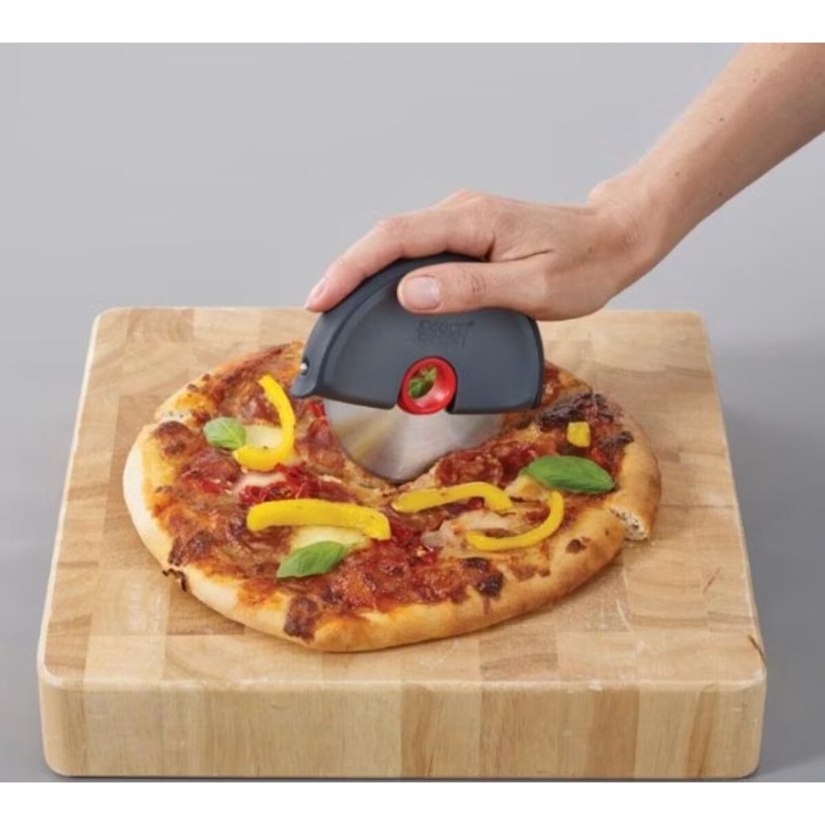 Nóż do pizzy Disc, 12 x 10.7 x 1.8 cm, Joseph Joseph