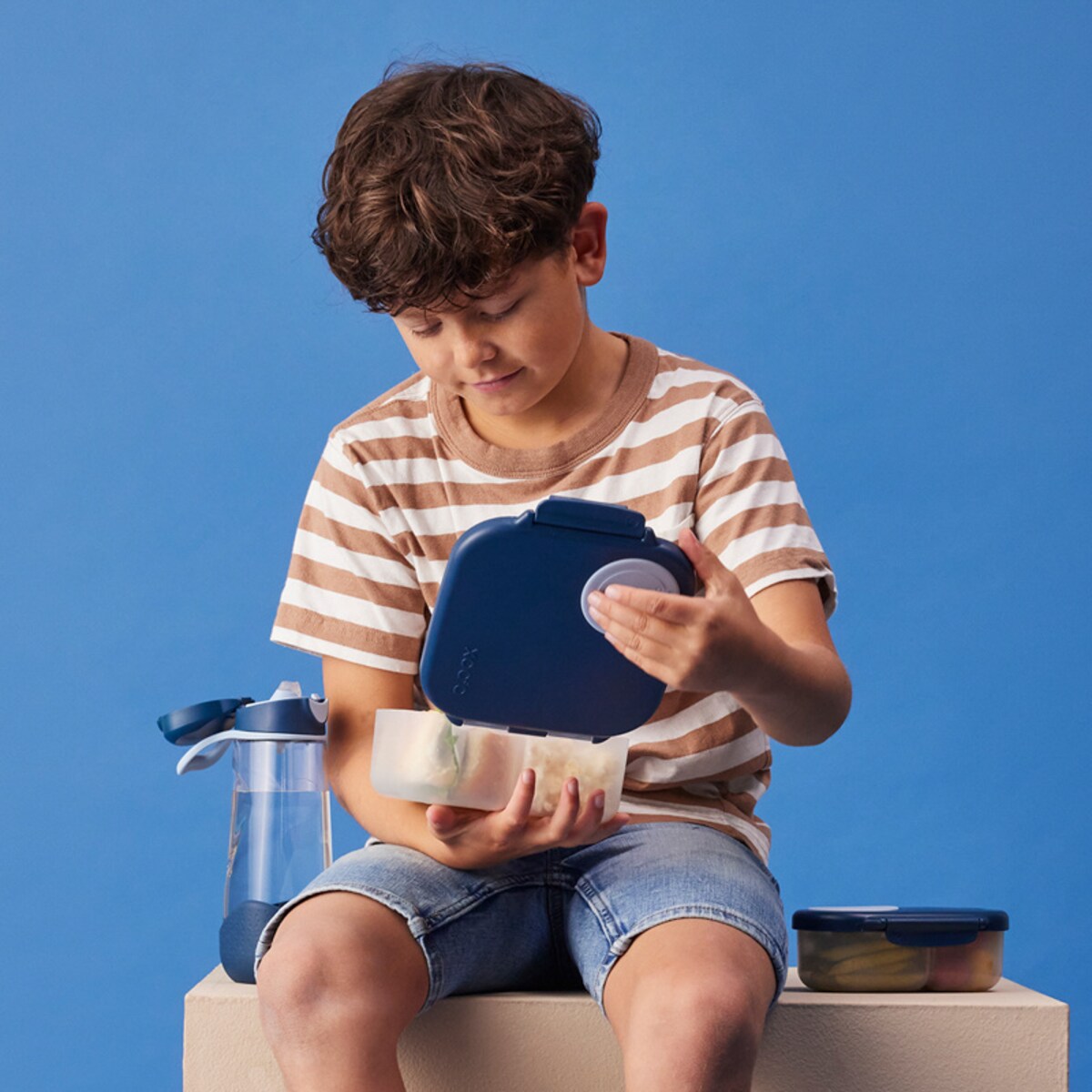 Mini lunchbox dla dzieci do szkoły - szczelna śniadaniówka z przegródkami Midnight b.box