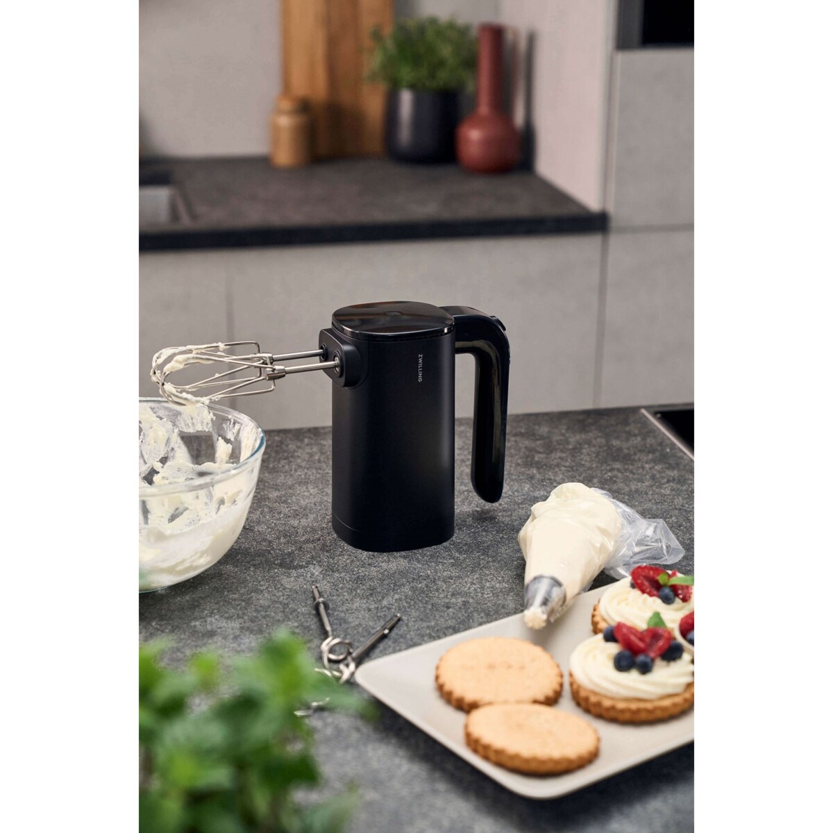 ZWILLING XTEND Bezprzewodowy mikser ręczny (bez baterii) czarny