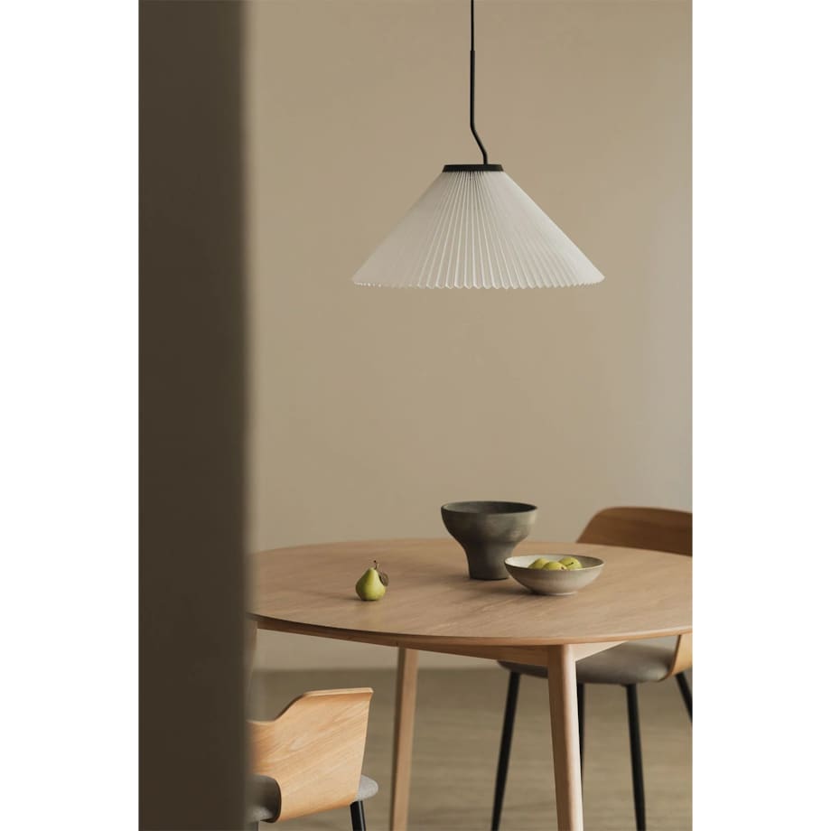 Lampa wisząca biało-czarna Plisse