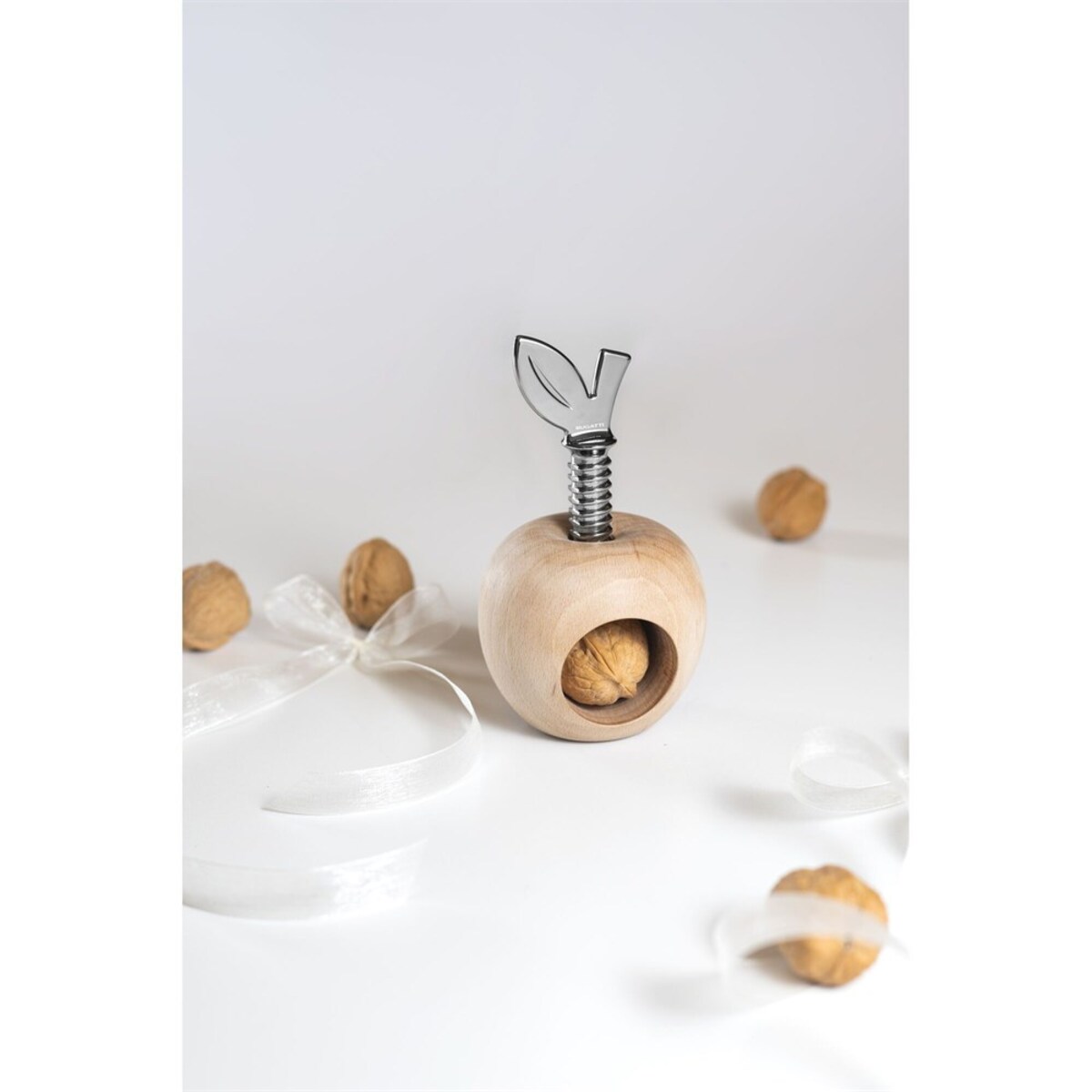 Bugatti Eden dziadek do orzechów MP191193