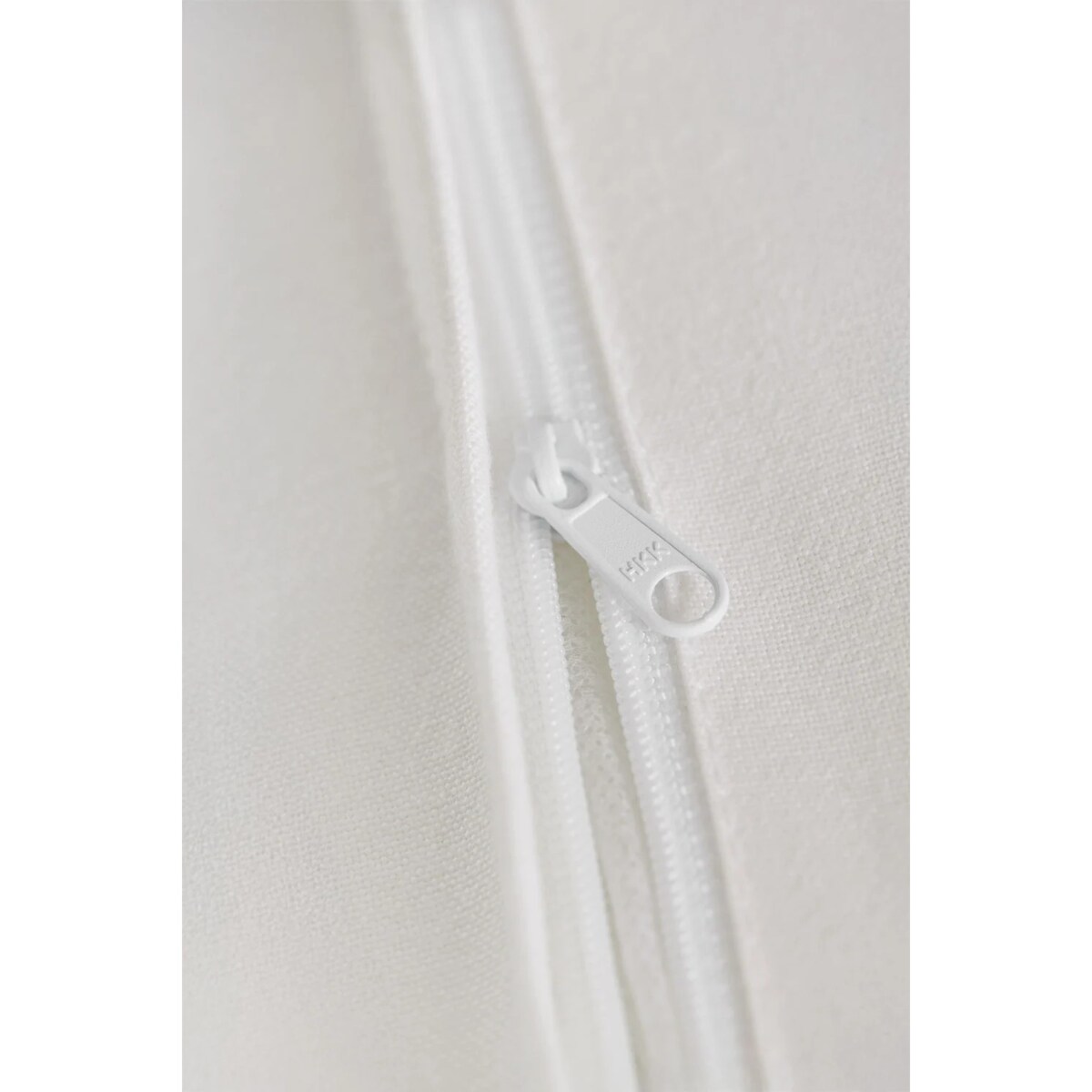 Krzesło ogrodowe z drewna eukaliptusowego Selira, bielone