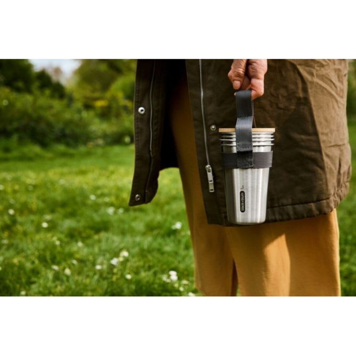 Zestaw 4 stalowych kubków Black+Blum