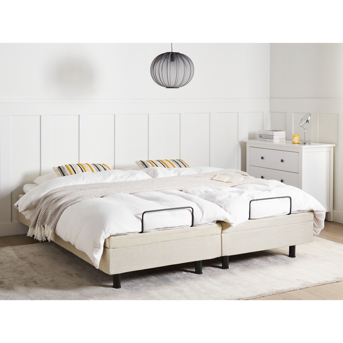 Łóżko regulowane bez zagłówka DUKE II 160 x 200 cm Beżowy