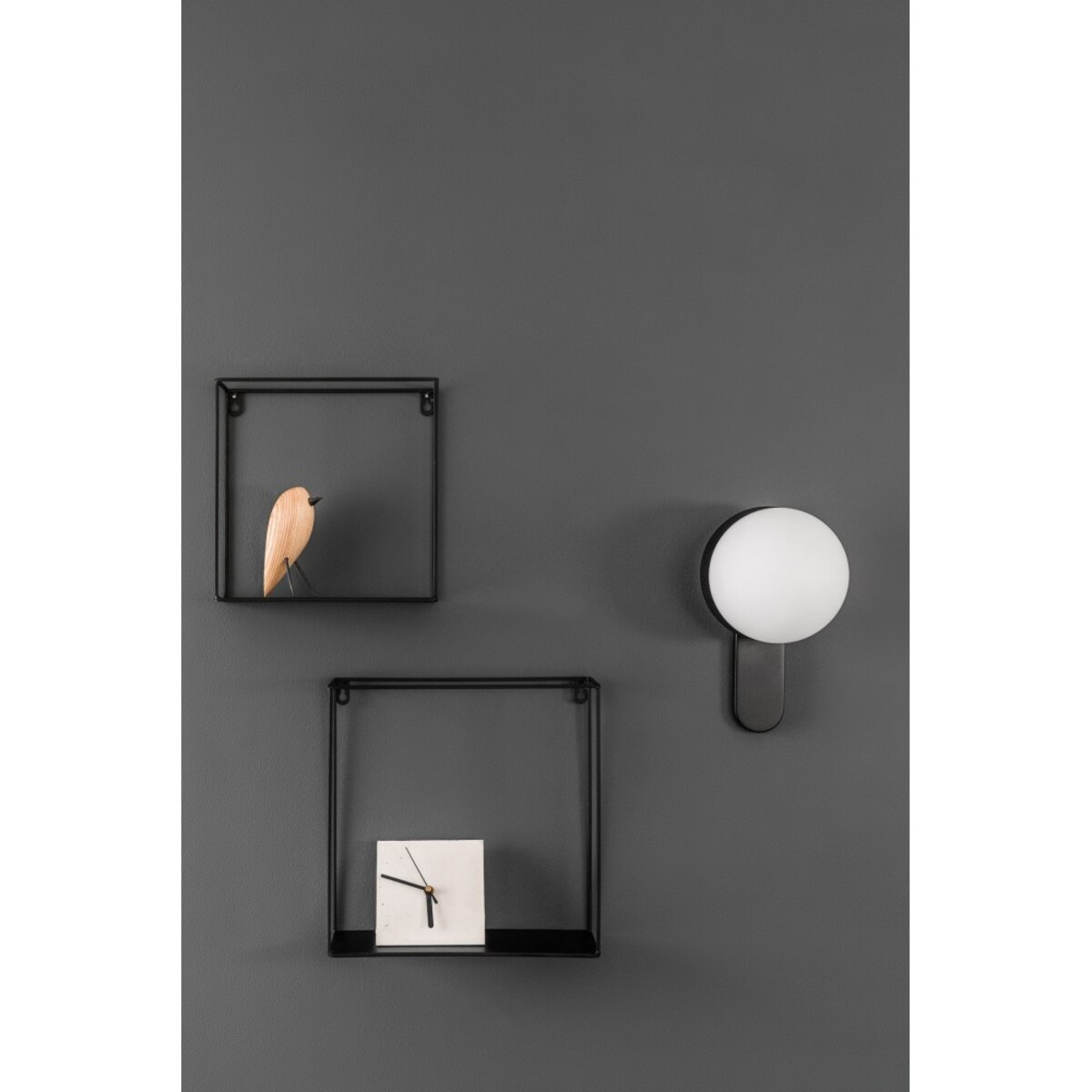 KUUL D czarna lampa ścienna / kinkiet z podwyższoną szczelnością IP44