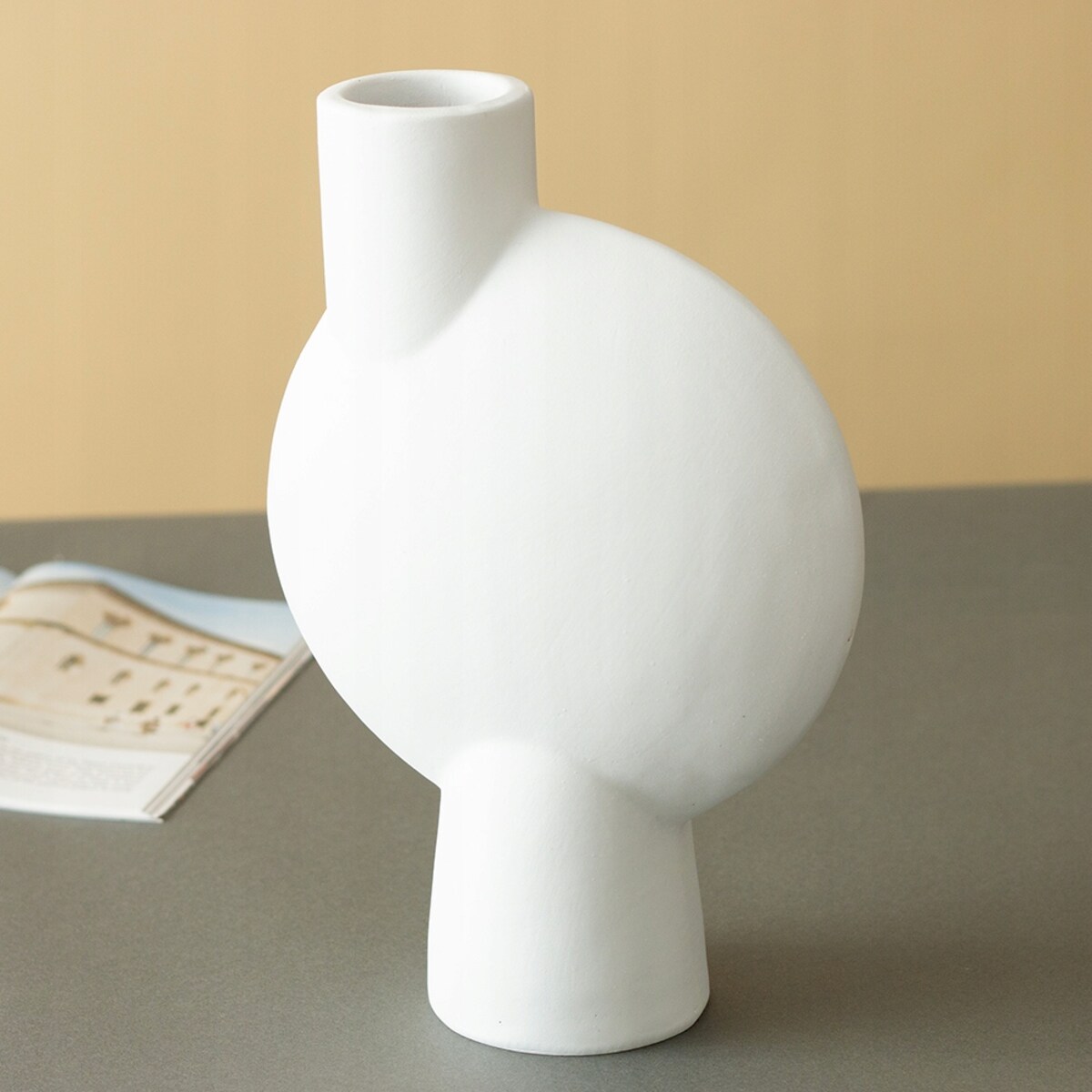 WAZON DAYA betonowy designerski BIAŁY wys. 26cm