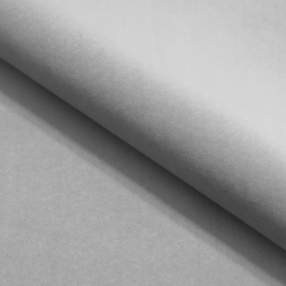 Narożnik NOLA do salonu, na srebrnych nogach-prawostronny-Matt Velvet szary