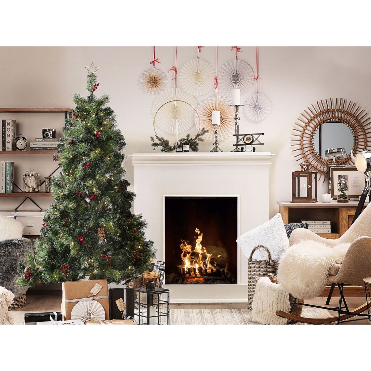 Sztuczna choinka ze światełkami 180 cm zielona JACINTO