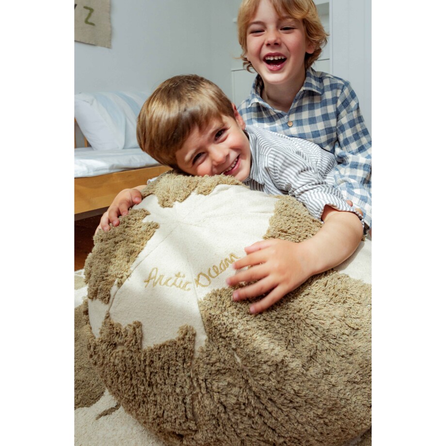 Pufa Mapa Świata Rugcycled Lorena Canals