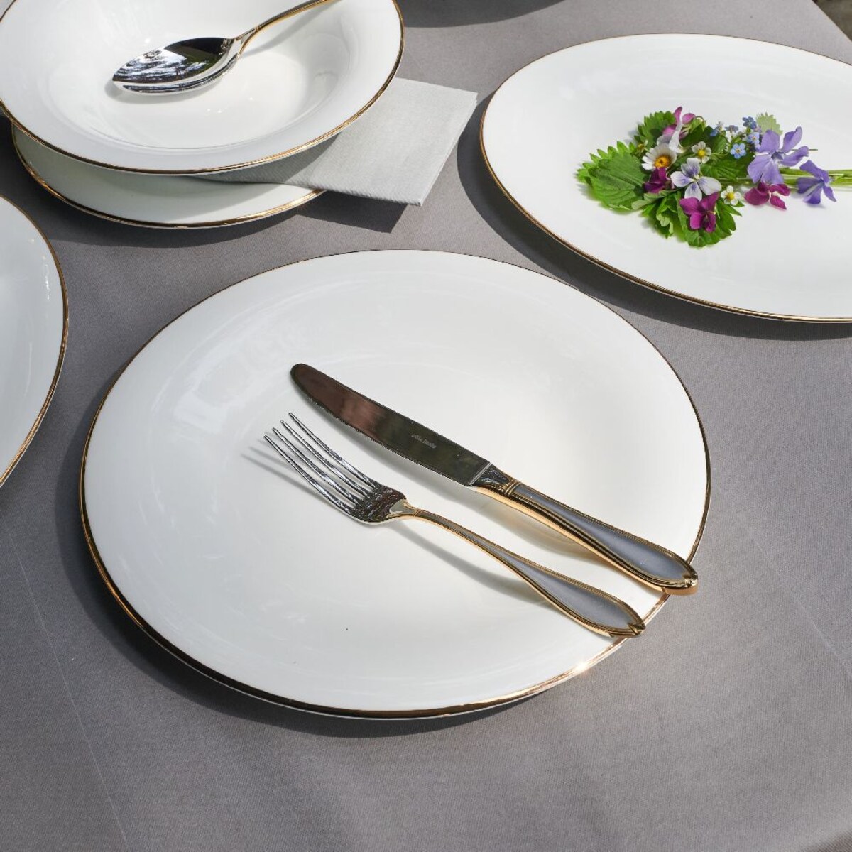 VILLA ITALIA Talerz płytki porcelanowy 28 cm NAOMI GOLD