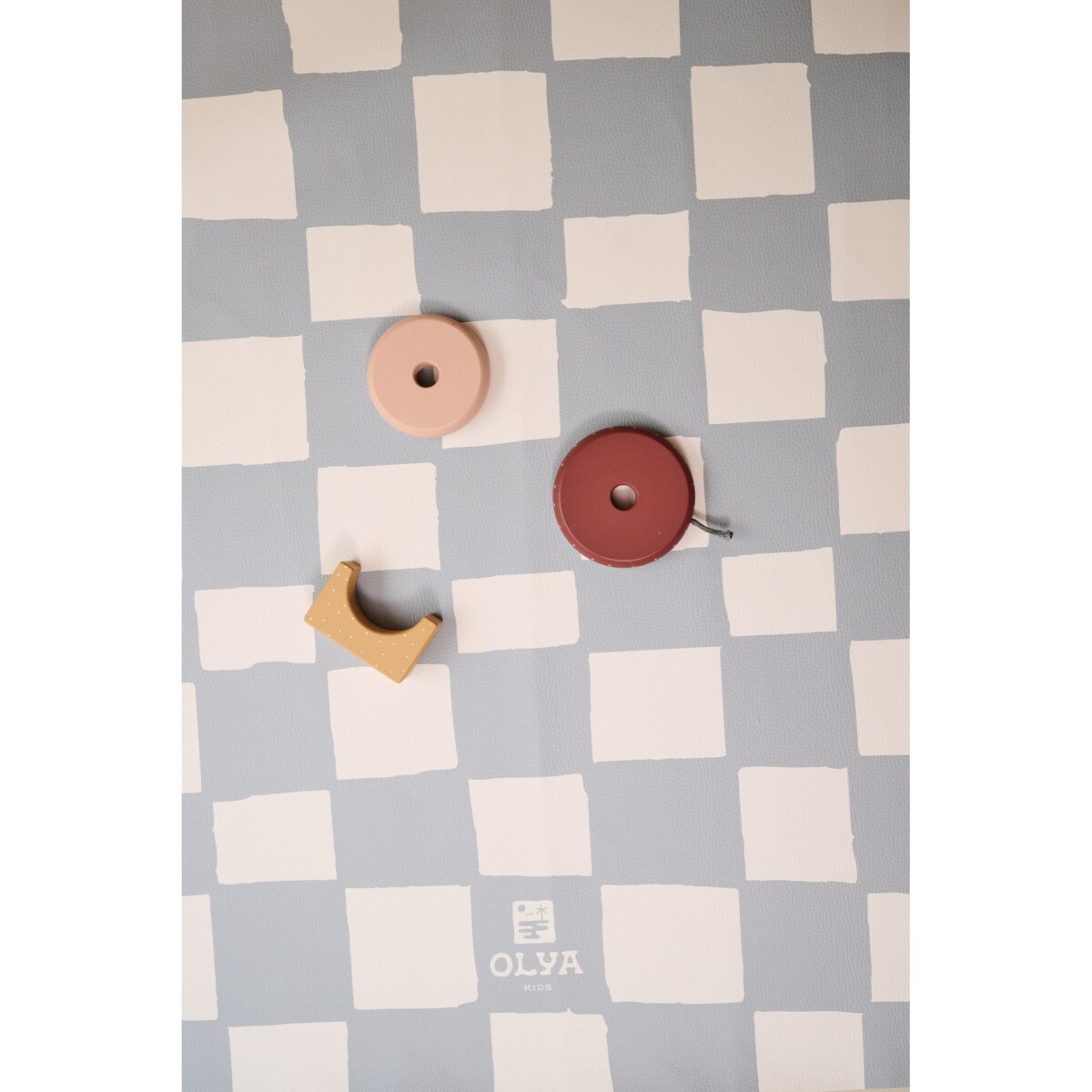 Mata Ochronna OLYA KIDS wzór CHESS AZURE 95x125cm