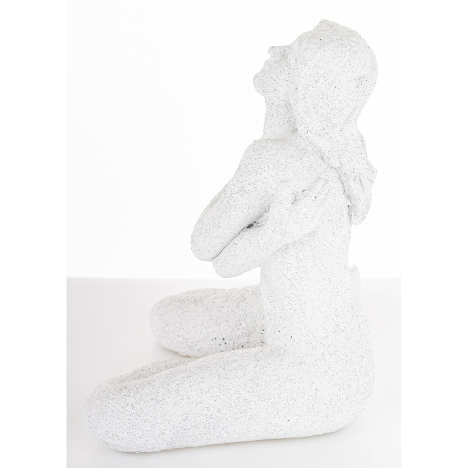 Figura siedzącej kobiety 21,5x21x15 cm DONNA-3