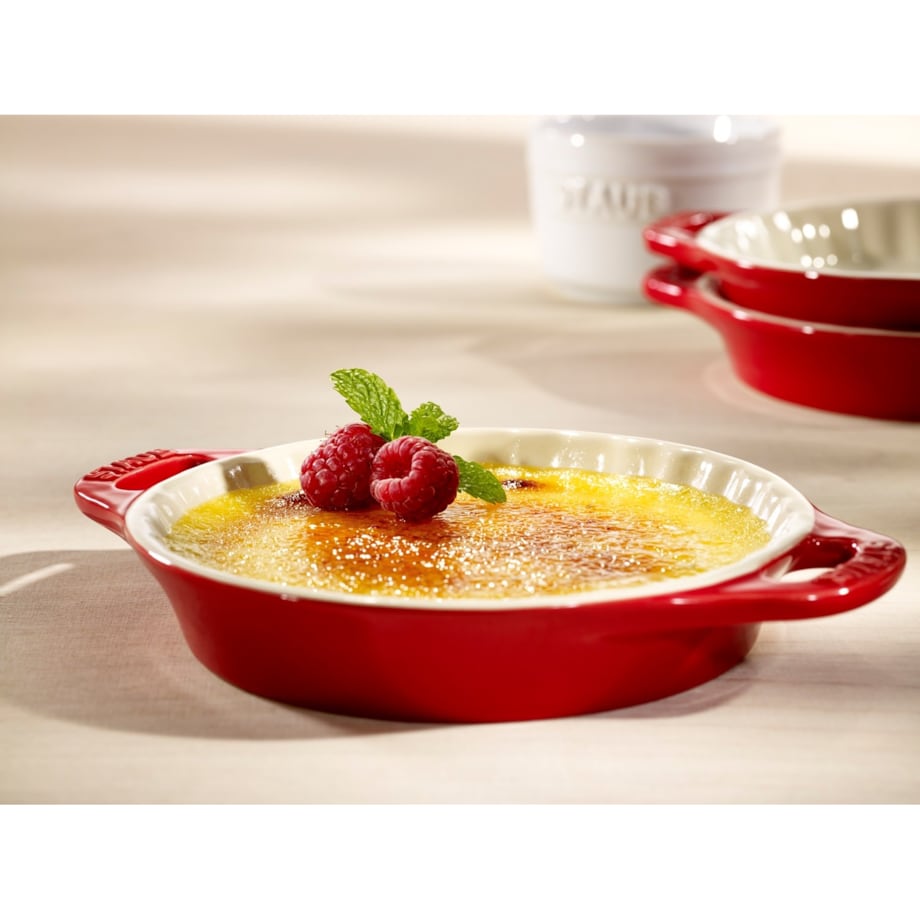 Okrągły półmisek ceramiczny do ciast Staub - 200 ml, Czerwony