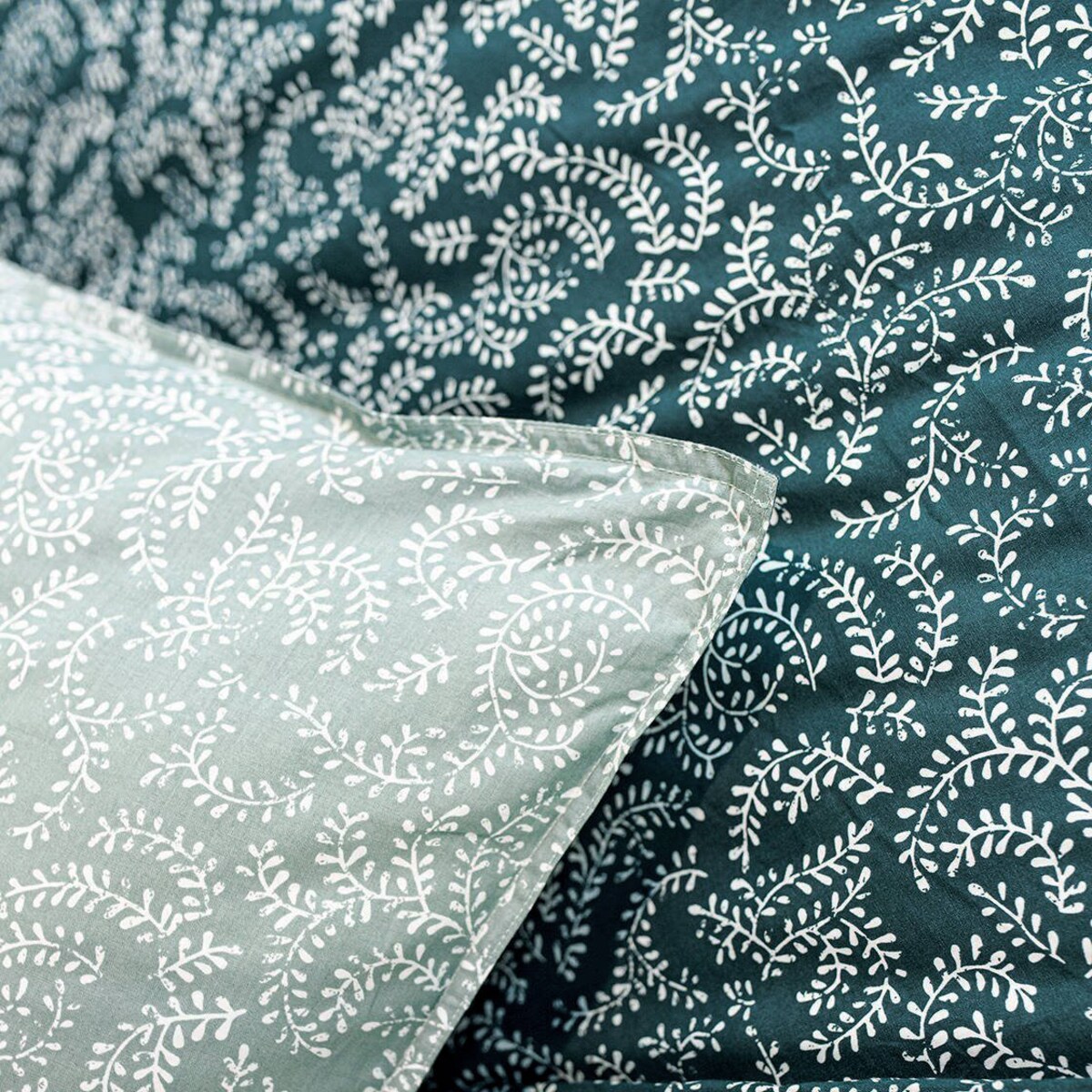 Pościel bawełniana dwustronna, 220 x 240 cm, wzór roślinny