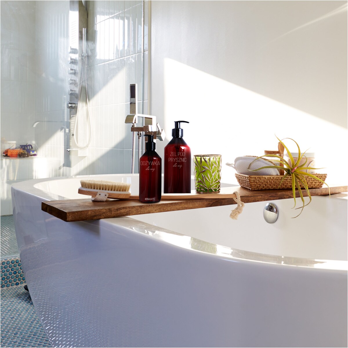 4X Dozownik Z Pompką Butelka Do Szamponu Żelu Pod Prysznic Zestaw Dla Niej Do Łazienki