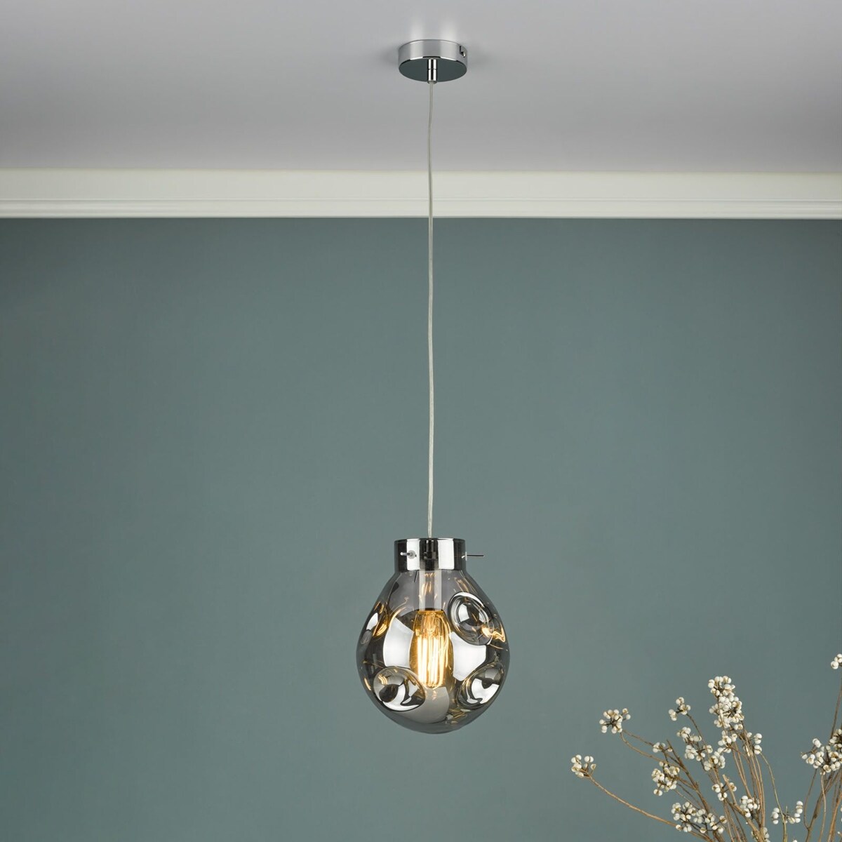 Designerski zwis Quinn QUI0110 Dar Lighting kula szkło dymione chrom