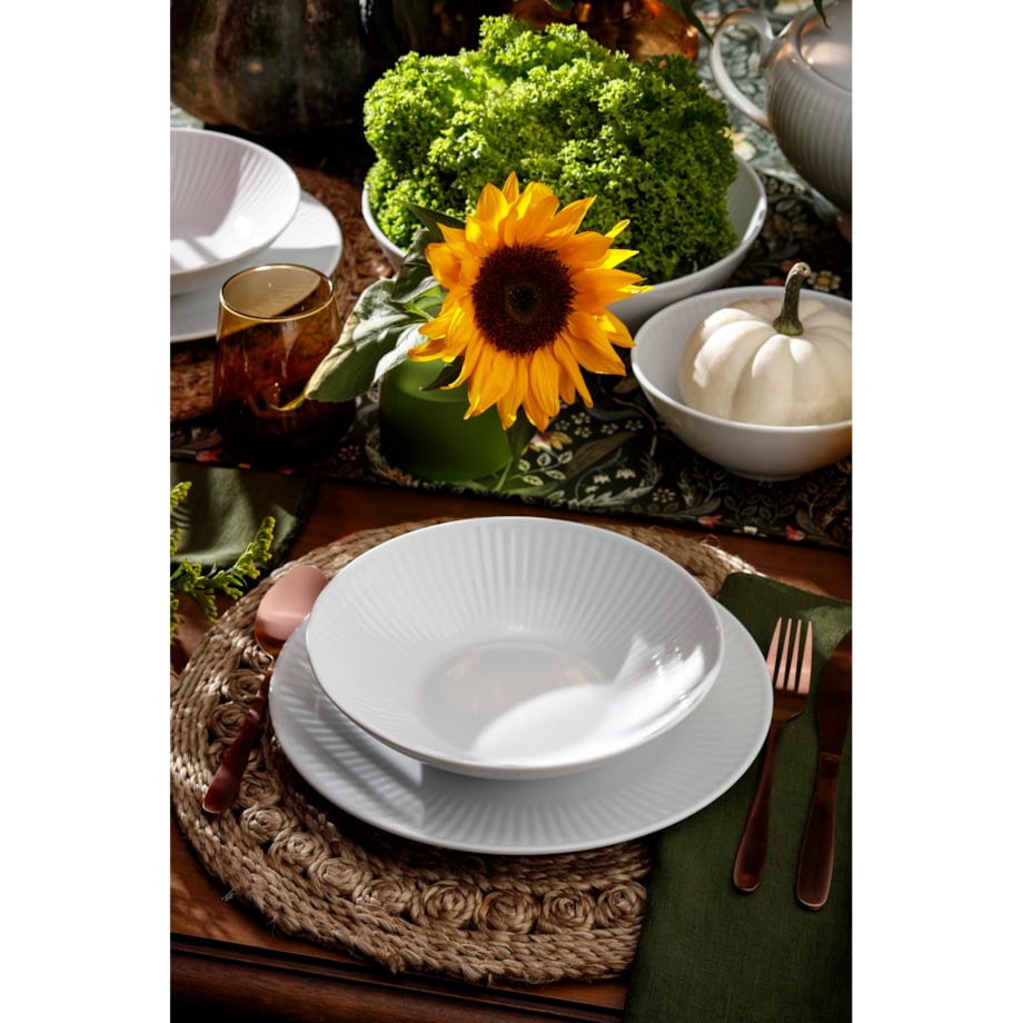 Serwis obiadowy dla 12 osób 44 el. Dalia biała C001