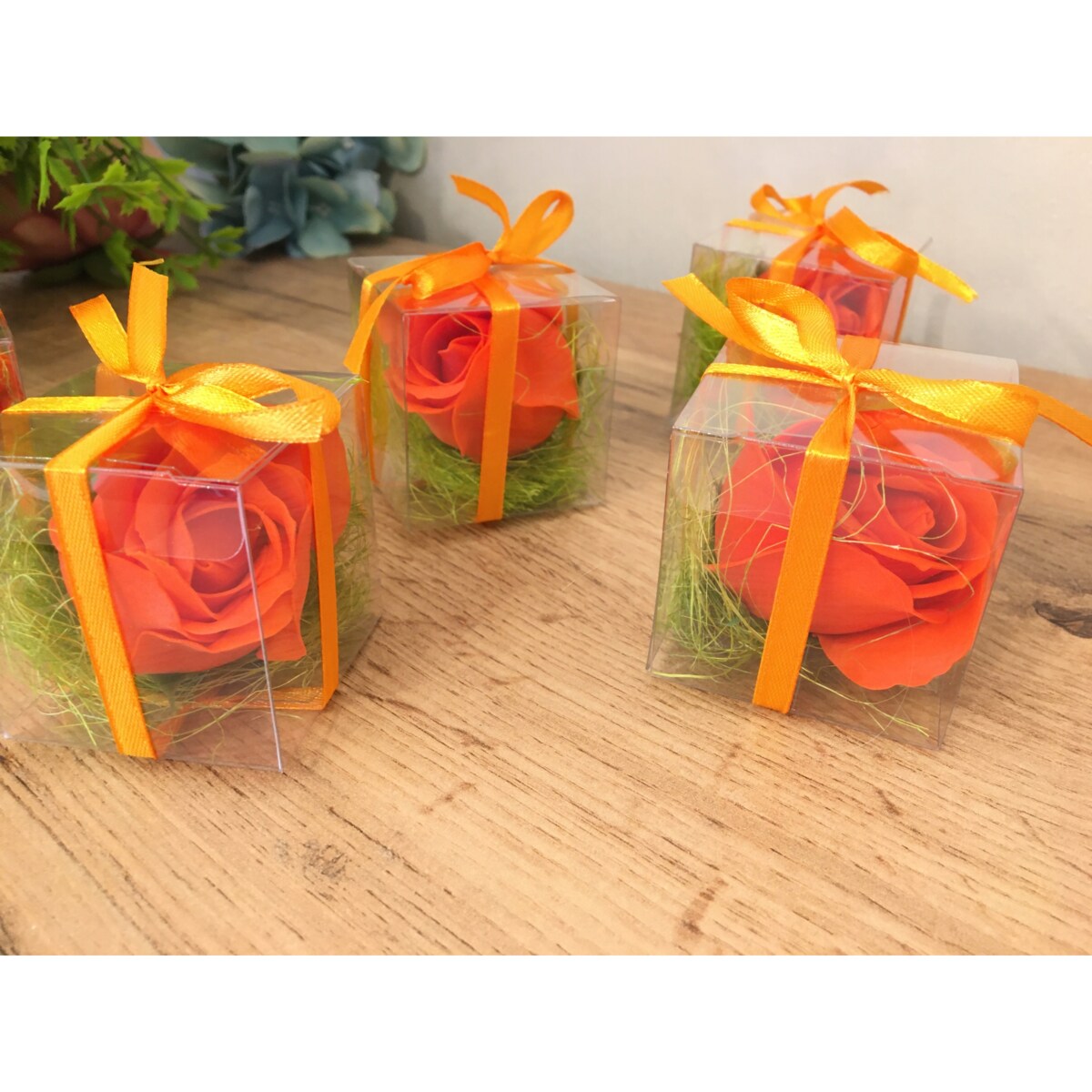 KWIAT MYDLANY w pudełku podziękowania upominek