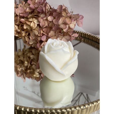Świeca sojowa ekologiczna dekoracyjna "Rose Heart" 75x38mm biała