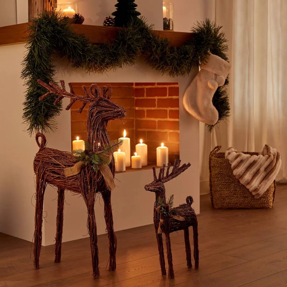 Dekoracja świąteczna - jelonek z gałązek 94 cm
