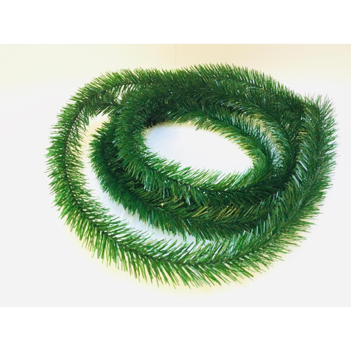 GIRLANDA 4,5m Z BŁYSZCZĄCEJ FOLII połyskuje zielona na dekoracje dom stroik