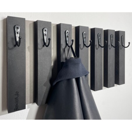 Drewniany wieszak na klucze Lamele 40cm czarny