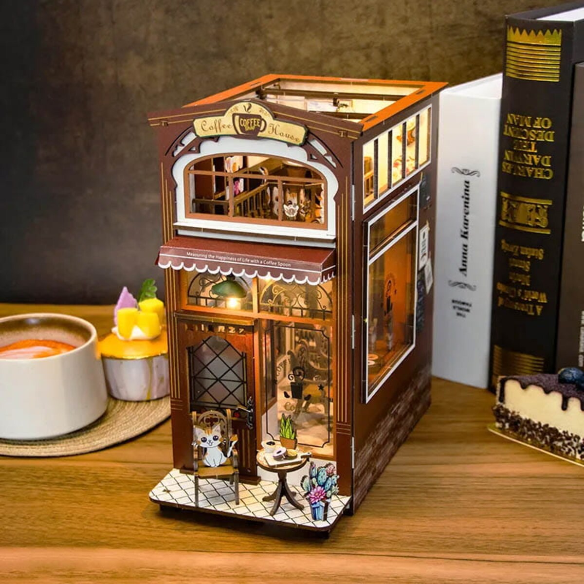 Miniaturowy domek Book Nook - Śniadanie na mieście