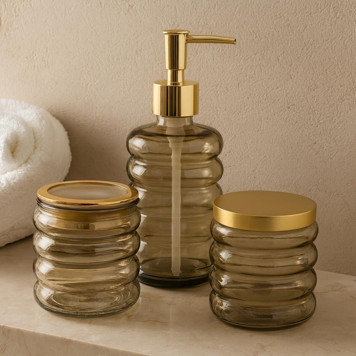 Zestaw łazienkowy szklany - dozownik, kubek i pojemnik 19x8,5 cm IMPOSTATO brzoskwiniowy